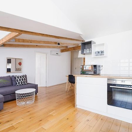 2 Bedroom Apartment With Terrace- Pilsudskiego 11 Cracovia Esterno foto