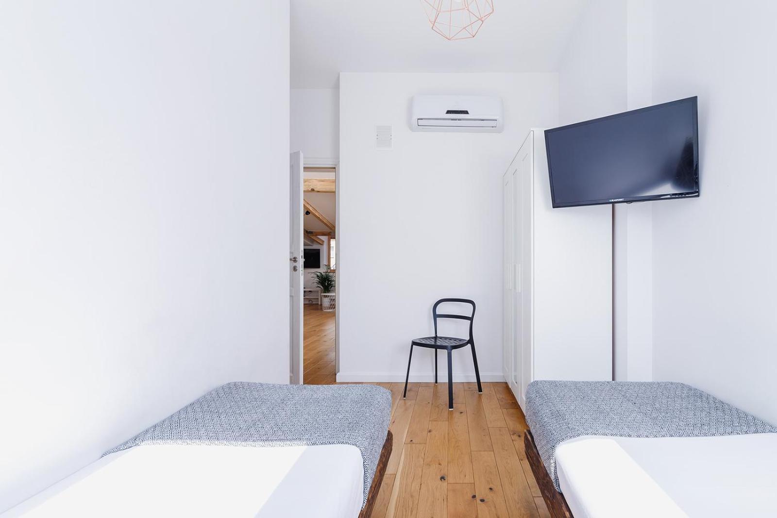2 Bedroom Apartment With Terrace- Pilsudskiego 11 Cracovia Esterno foto